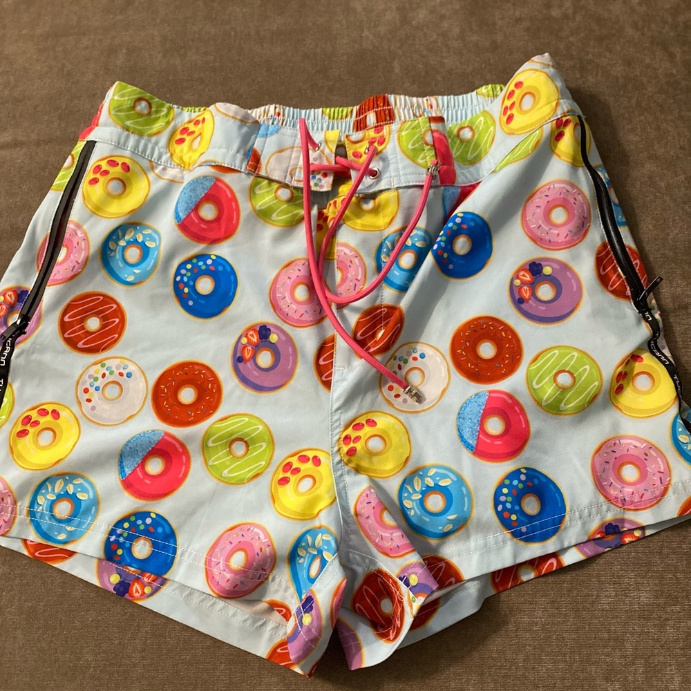 Tucann donut swim trunks